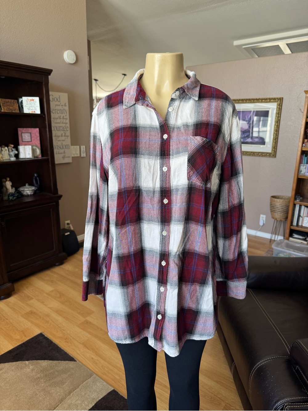 Ava & Viv red, black & white plaid button down shirt-size XL
